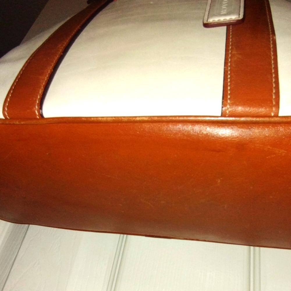 Coach Purse - Picture 7 of 11